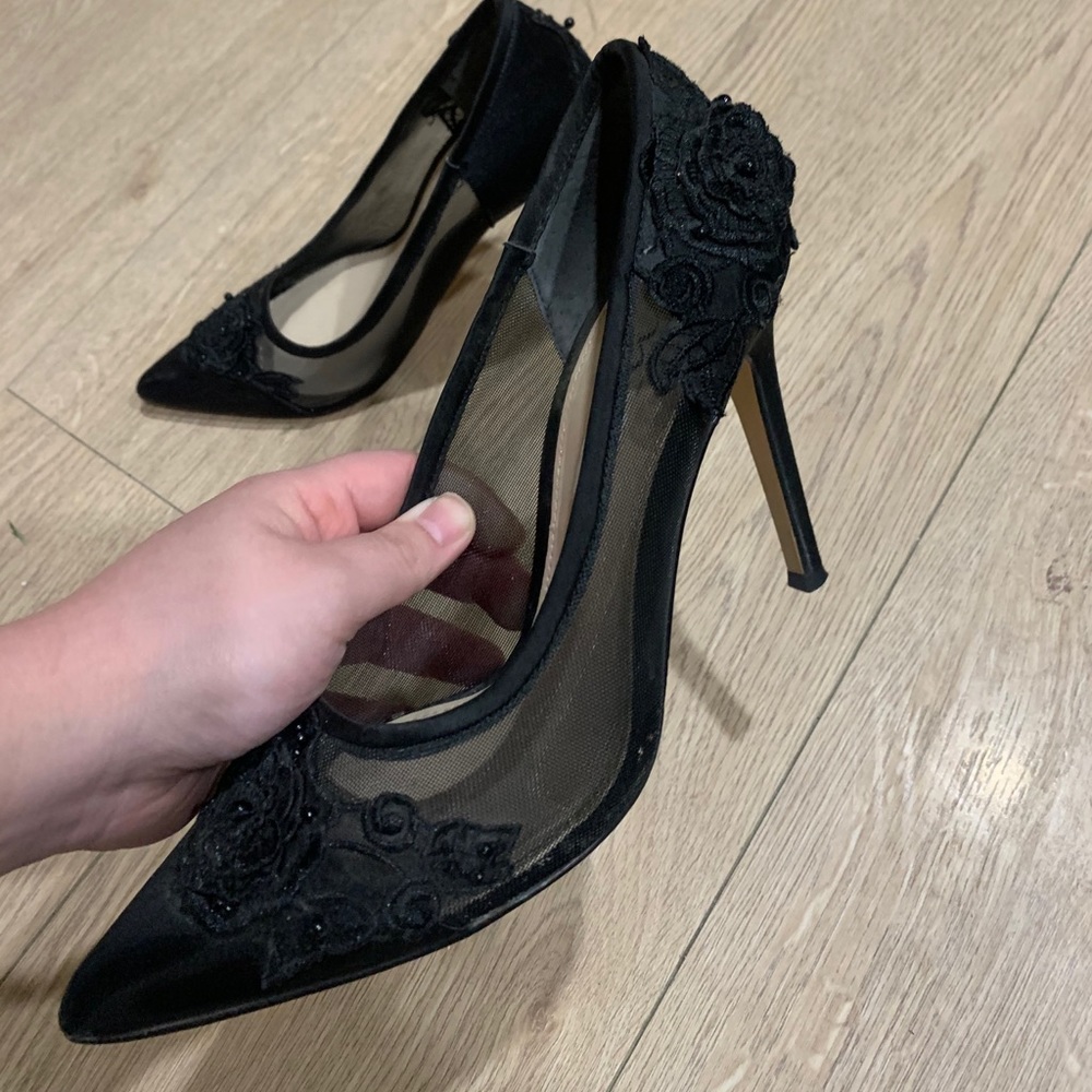 Heels - Picture 3 of 7